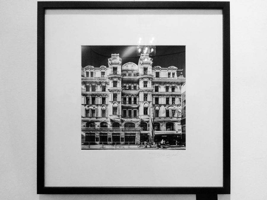 Gerahmter Baryt-Print, 30 × 30